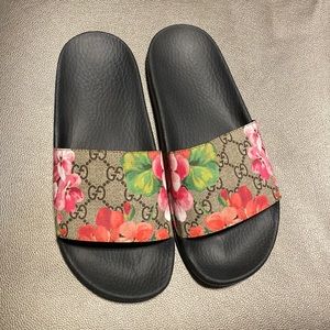 Auntentic GG Blooms Supreme floral slide sandal Size 7.5